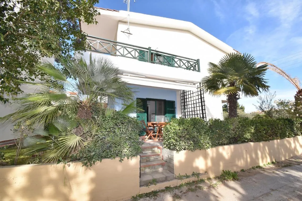 Pandora Sea Side Maisonette, Nikiti